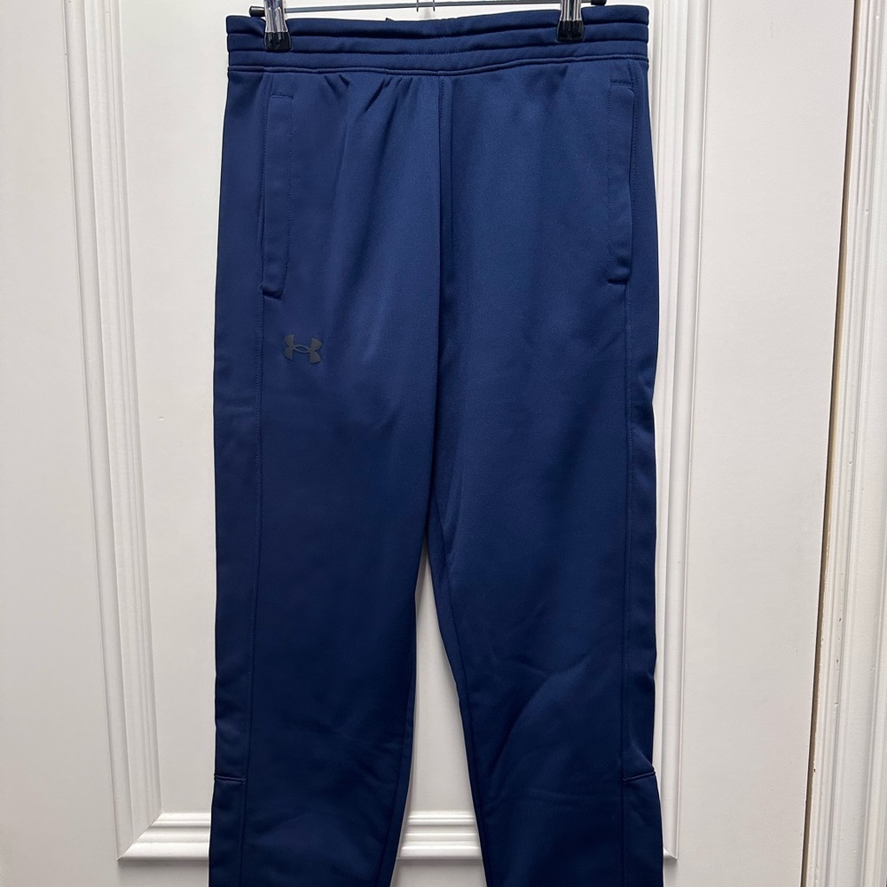 NWT Under Armour Mens Pants. Size Small